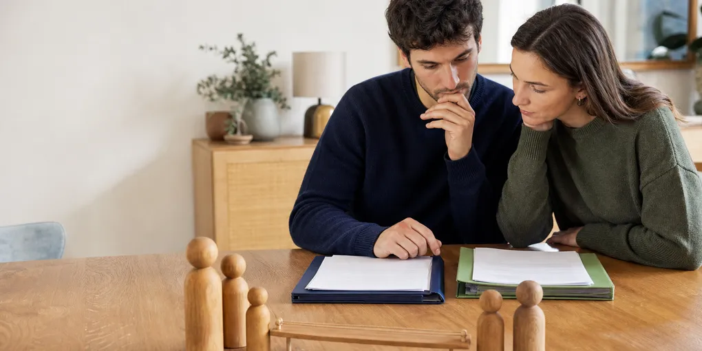 Enfant marié ou chargé de famille : comment fonctionne le rattachement ?